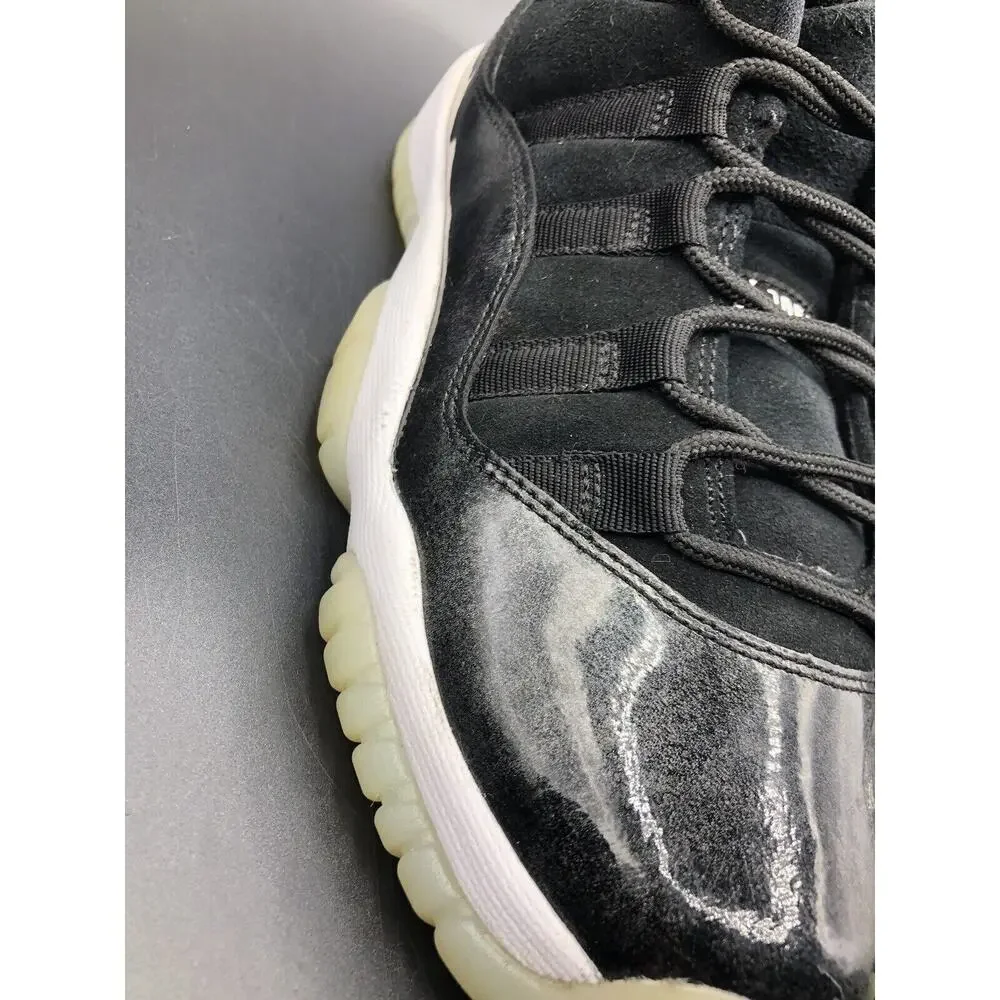Nike Air Jordan 11 Retro Low Barons Size 6y 528895-010